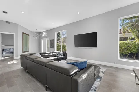 $1,750,000 | 5723 Northwest 24th Terrace, Boca Raton, FL 33496