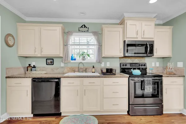 $275,000 | 181 Peppermint Avenue, Middleburg, FL 32068