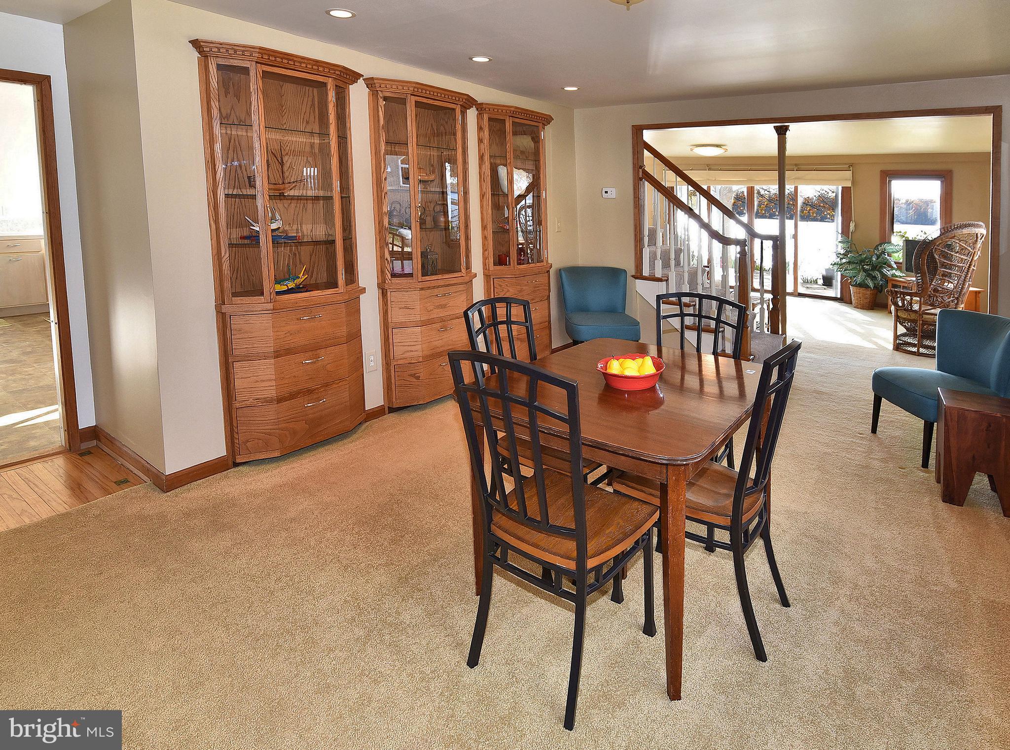 4072 Cadle Creek Road Edgewater, MD 21037 - Photo 21 of 41 Dining Room