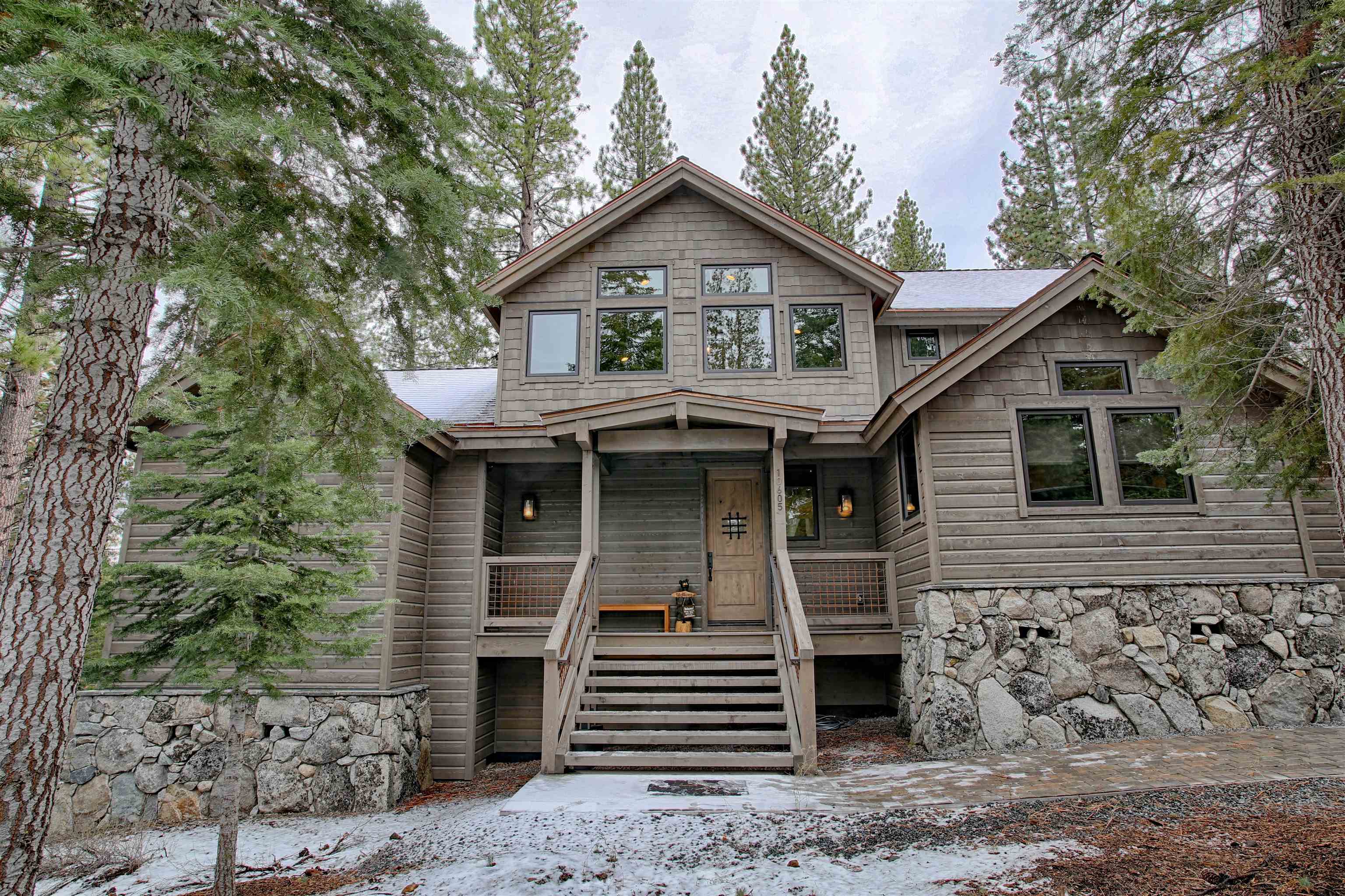10605 Carson Range Road Truckee, CA 96161 - Photo 7 of 20 a front view of a house with a yard