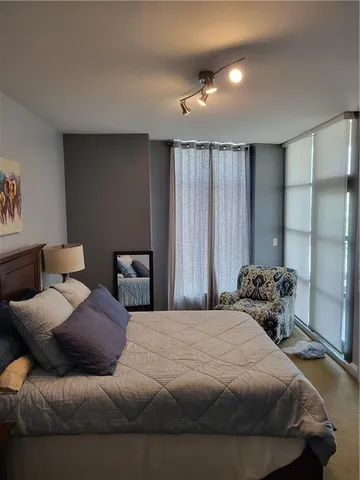 $289,500 | 250 Park Avenue Northeast, Unit 302, Atlanta, GA 30313