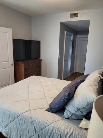 $289,500 | 250 Park Avenue Northeast, Unit 302, Atlanta, GA 30313