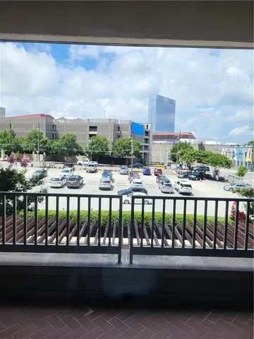 $289,500 | 250 Park Avenue Northeast, Unit 302, Atlanta, GA 30313