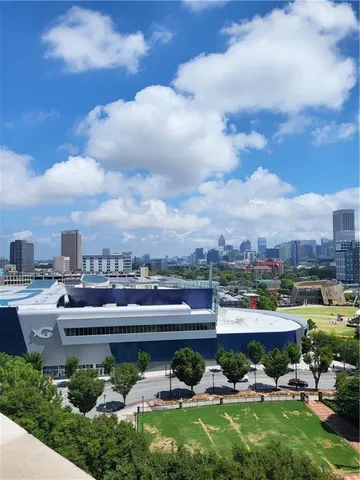 $289,500 | 250 Park Avenue Northeast, Unit 302, Atlanta, GA 30313