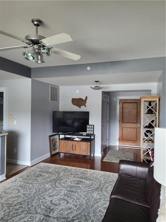 250 Park Avenue Northeast, Unit 302 Atlanta, GA 30313 - Photo 4 of 32