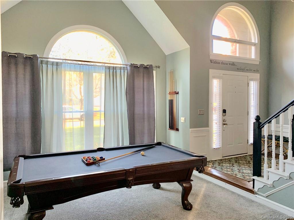 9020 Chimney Ridge Trail Charlotte, NC 28269 - Photo 4 of 28