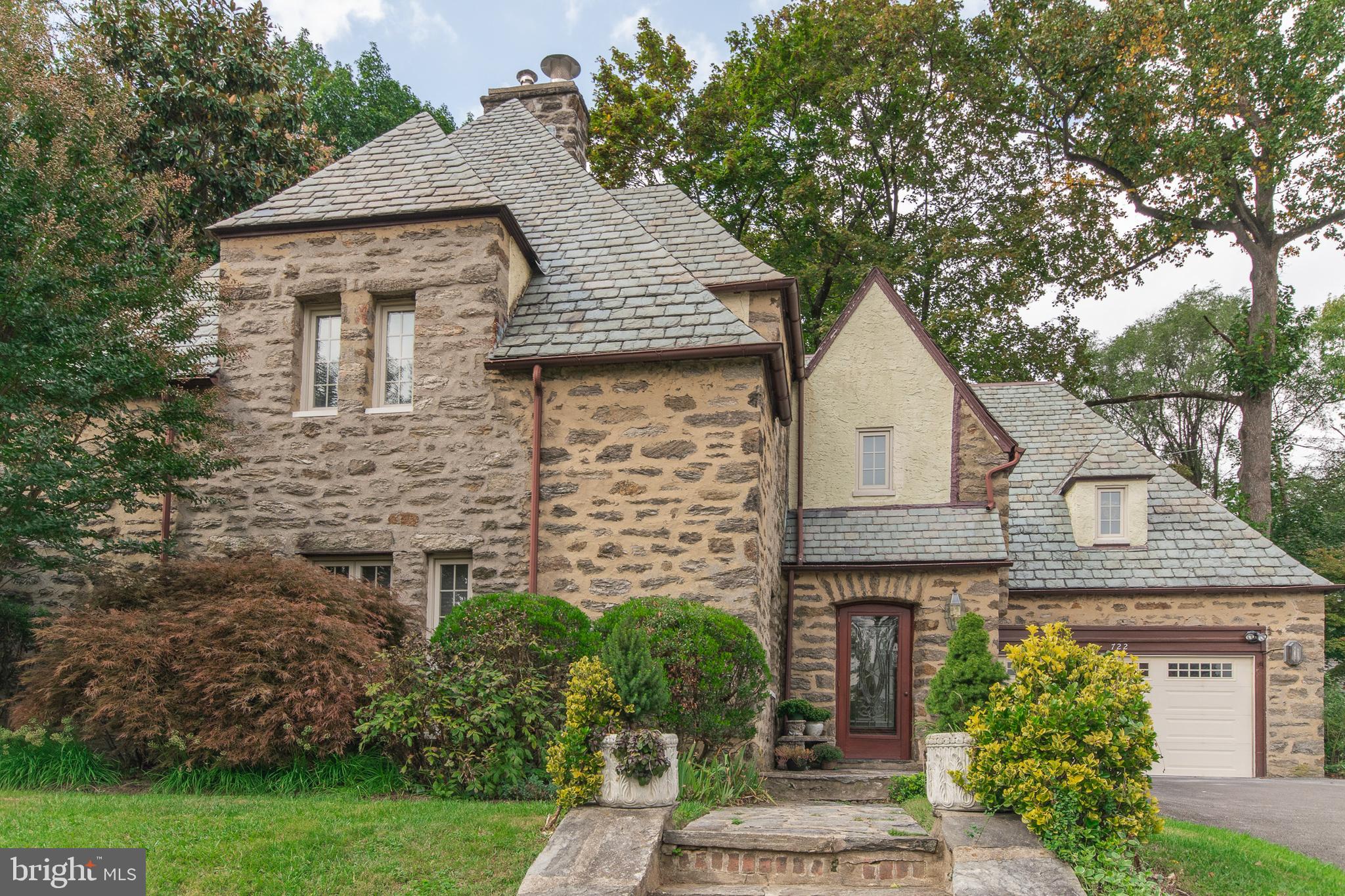 722 Wyndale Road Jenkintown, PA 19046 - Photo 4 of 37 Gallery Image 4