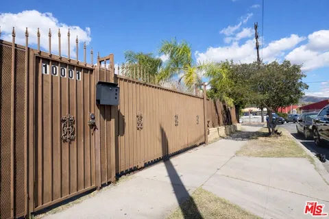 $1,499,000 | 7703 North Hollywood Way, Burbank, CA 91505