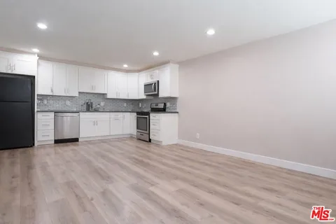 $1,499,000 | 7703 North Hollywood Way, Burbank, CA 91505
