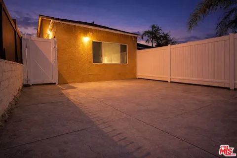 $1,499,000 | 7703 North Hollywood Way, Burbank, CA 91505