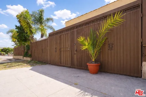 $1,499,000 | 7703 North Hollywood Way, Burbank, CA 91505