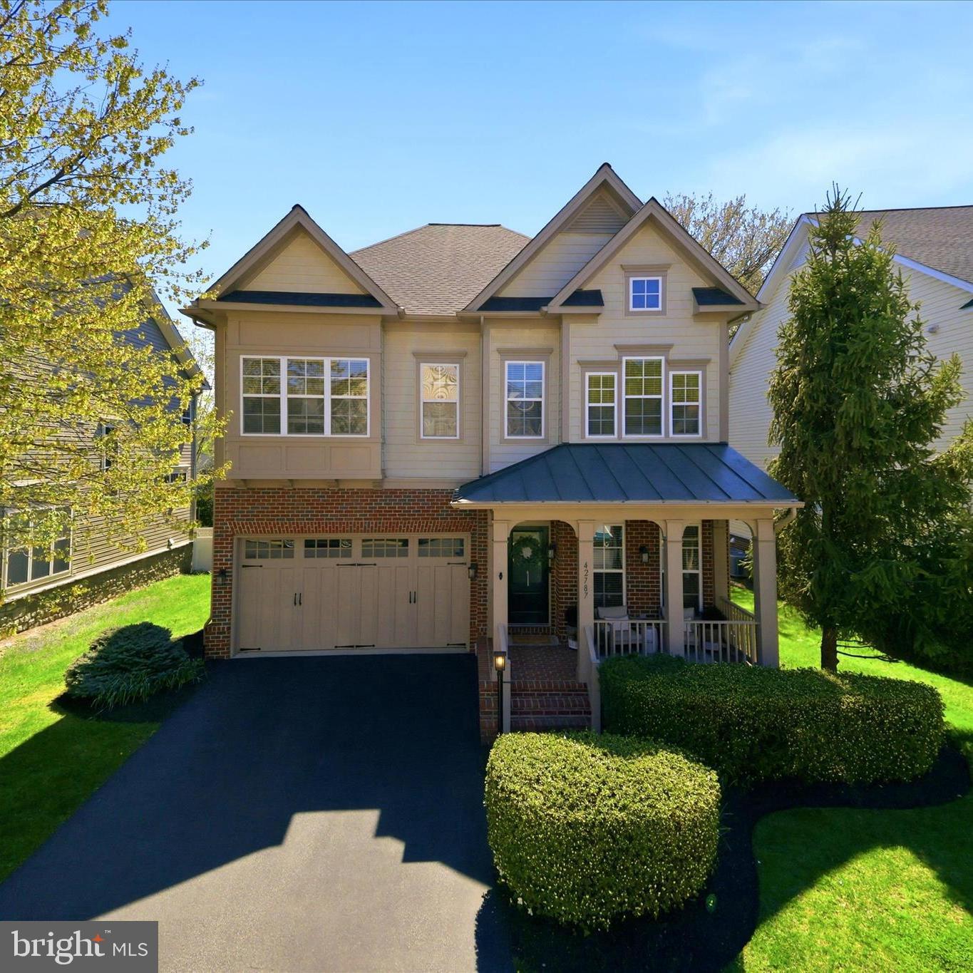 42787 Chatelain Circle Brambleton, VA 20148 - Photo 1 of 1