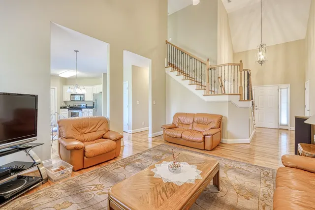 $389,000 | 130 Darmondale Drive, Moore, SC 29369