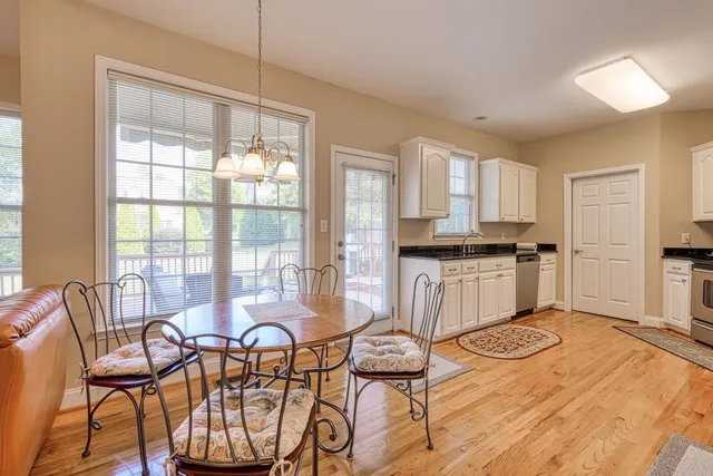 $389,000 | 130 Darmondale Drive, Moore, SC 29369