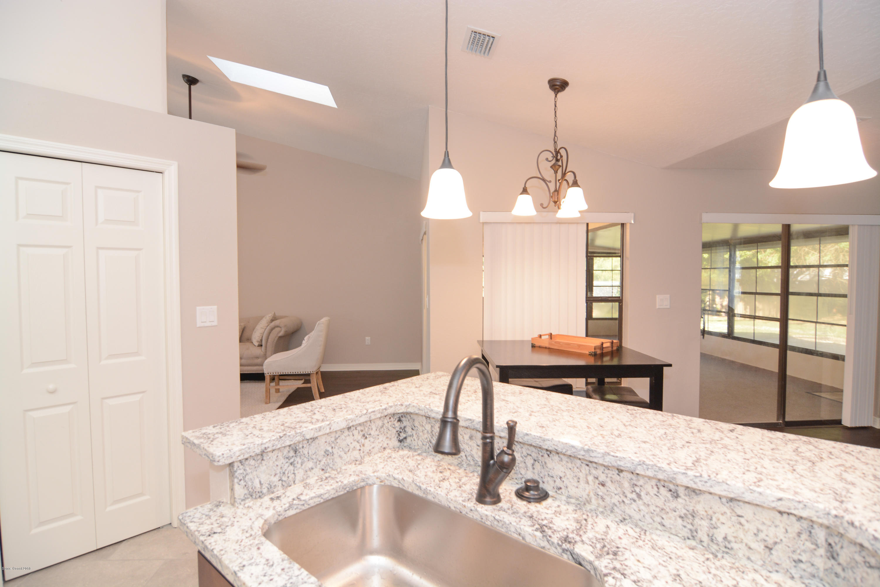 351 Sarah Road Southwest Palm Bay, FL 32908 - Photo 12 of 30 351 Sarah Rd SW19 - Kitchen 3