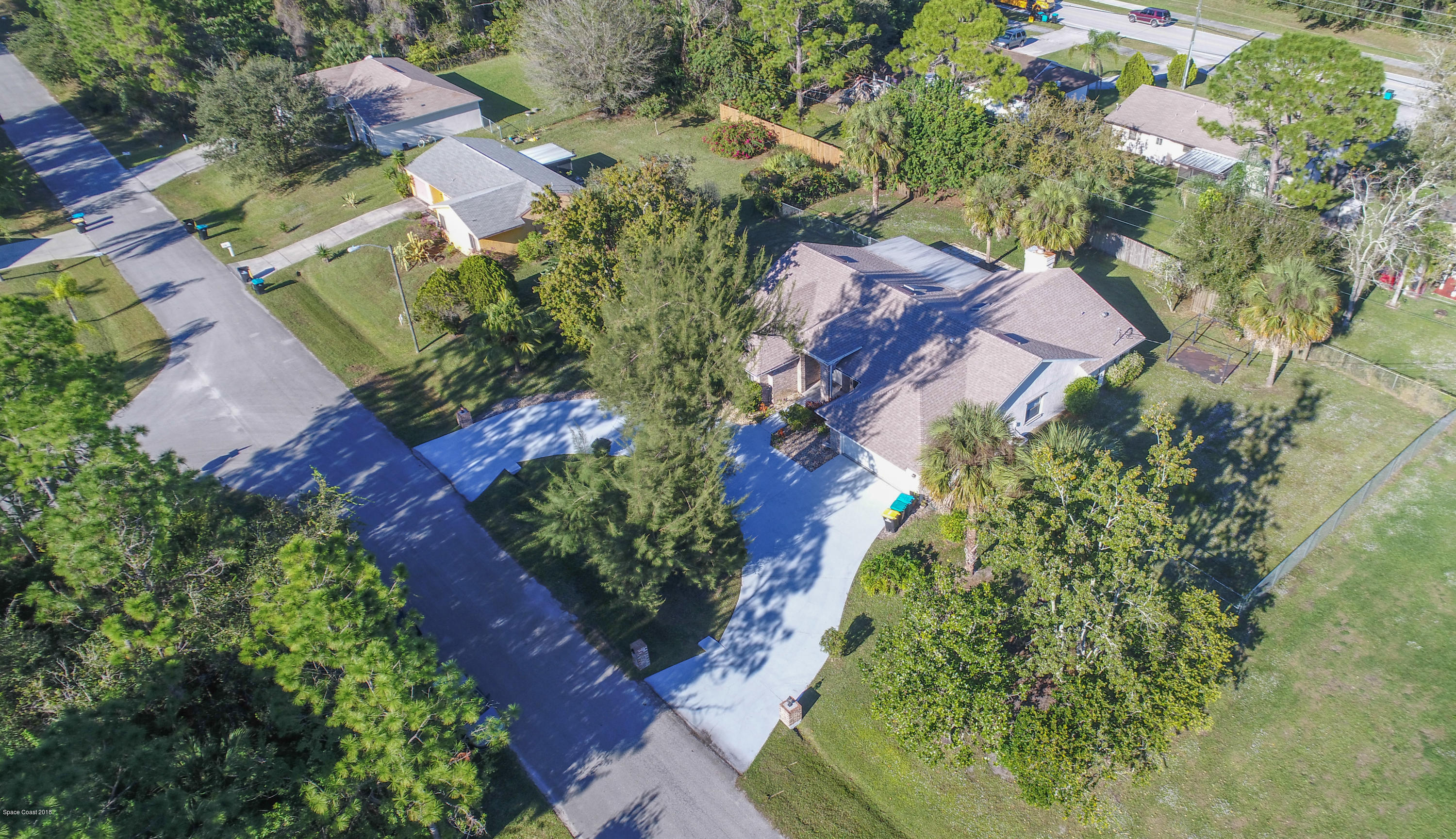 351 Sarah Road Southwest Palm Bay, FL 32908 - Photo 4 of 30 351 Sarah Rd SW3