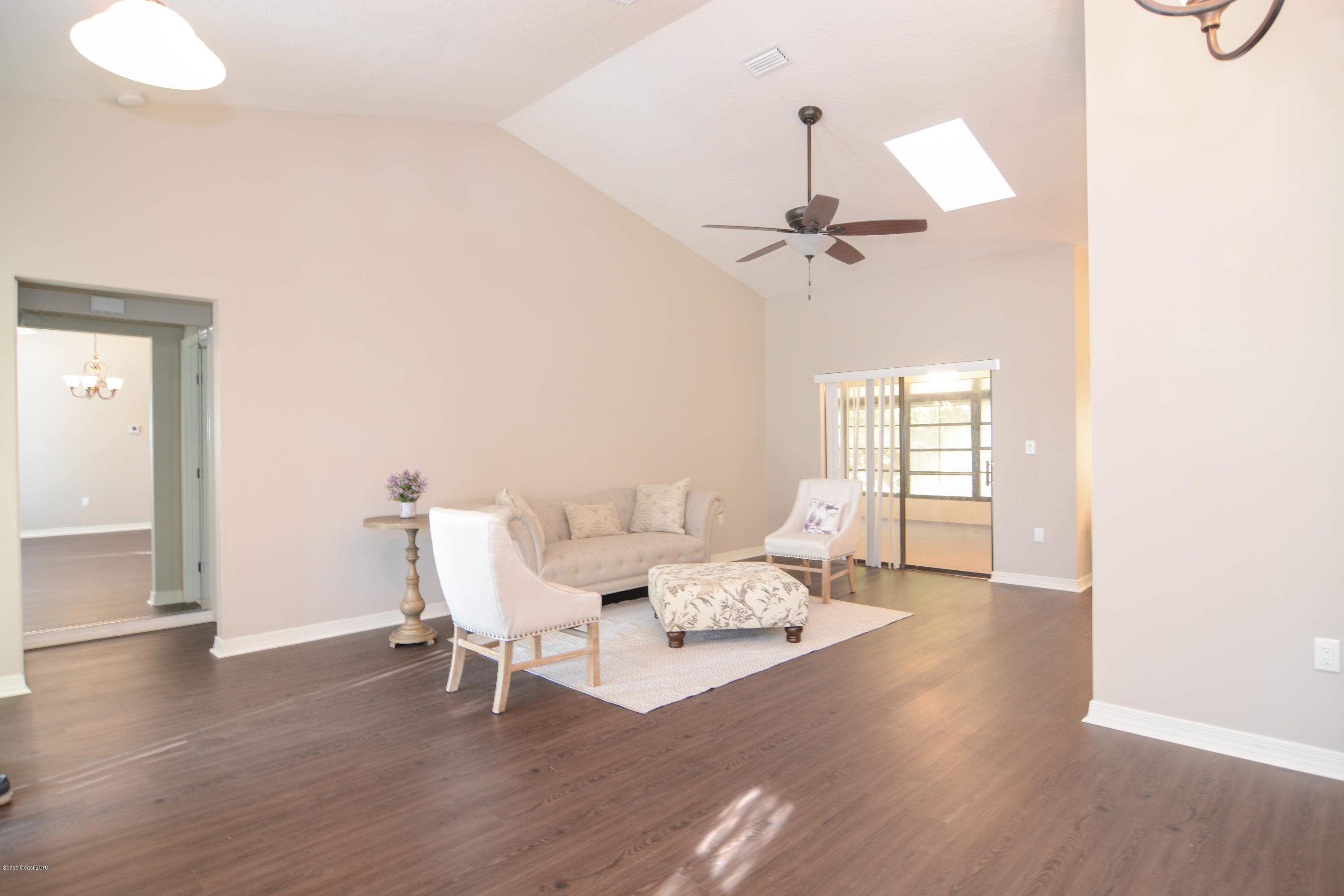 351 Sarah Road Southwest Palm Bay, FL 32908 - Photo 8 of 30 351 Sarah Rd SW15 - Dining & Sitting