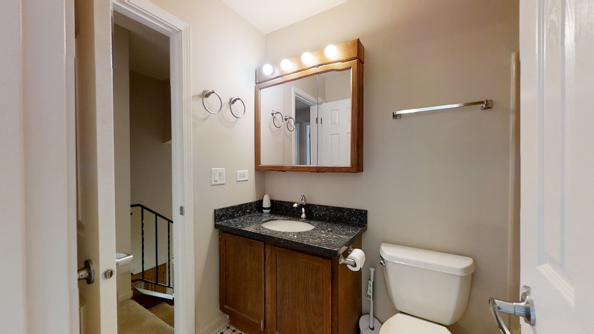 2112 Old Elm Road Lindenhurst, IL 60046 - Photo 22 of 33