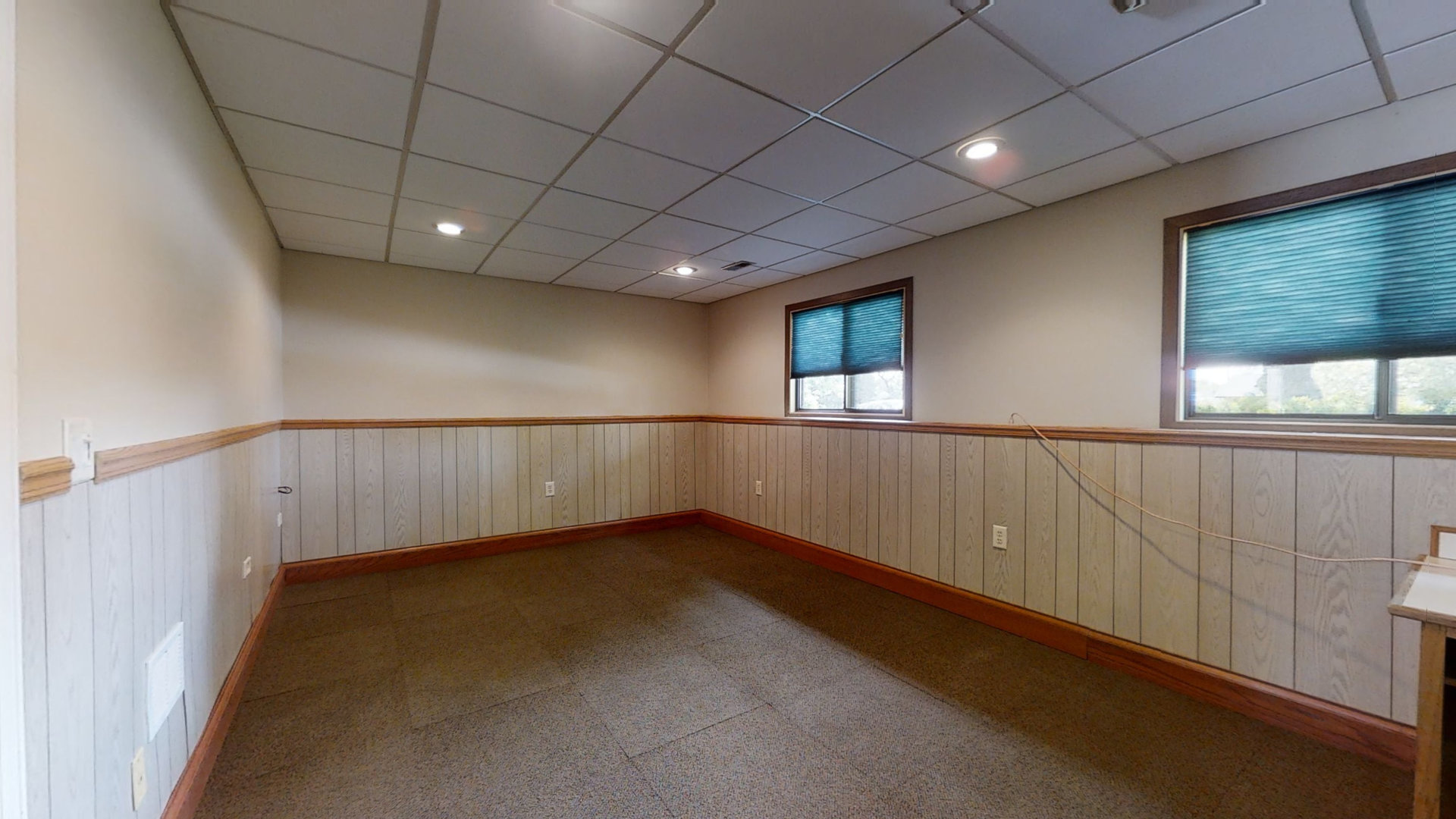 2112 Old Elm Road Lindenhurst, IL 60046 - Photo 23 of 33