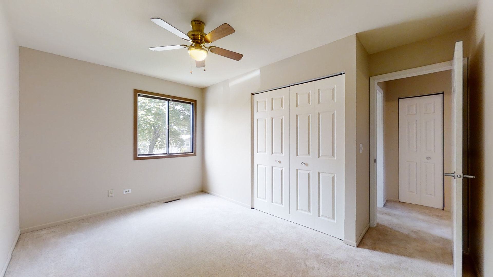 2112 Old Elm Road Lindenhurst, IL 60046 - Photo 26 of 33