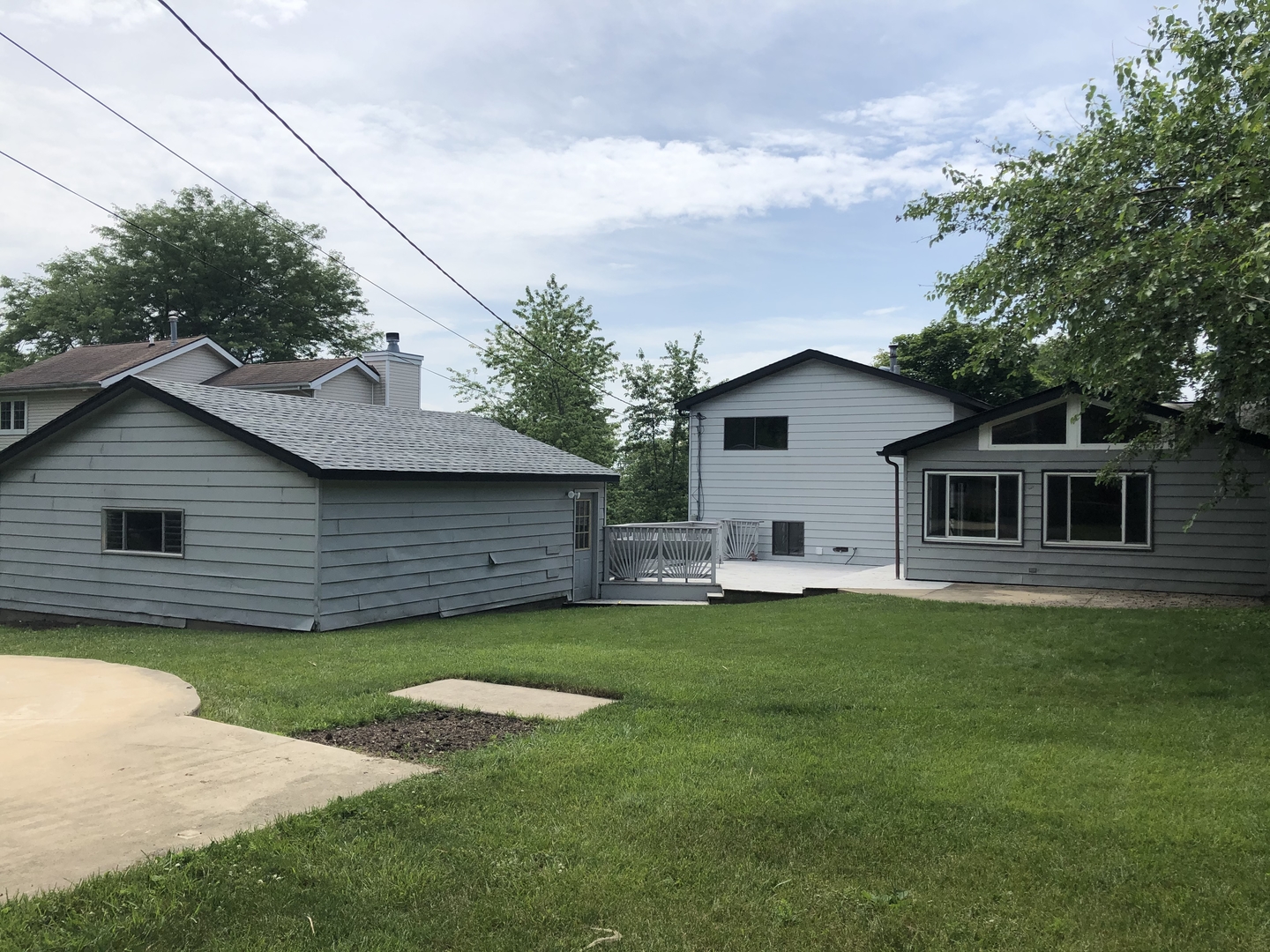 2112 Old Elm Road Lindenhurst, IL 60046 - Photo 29 of 33