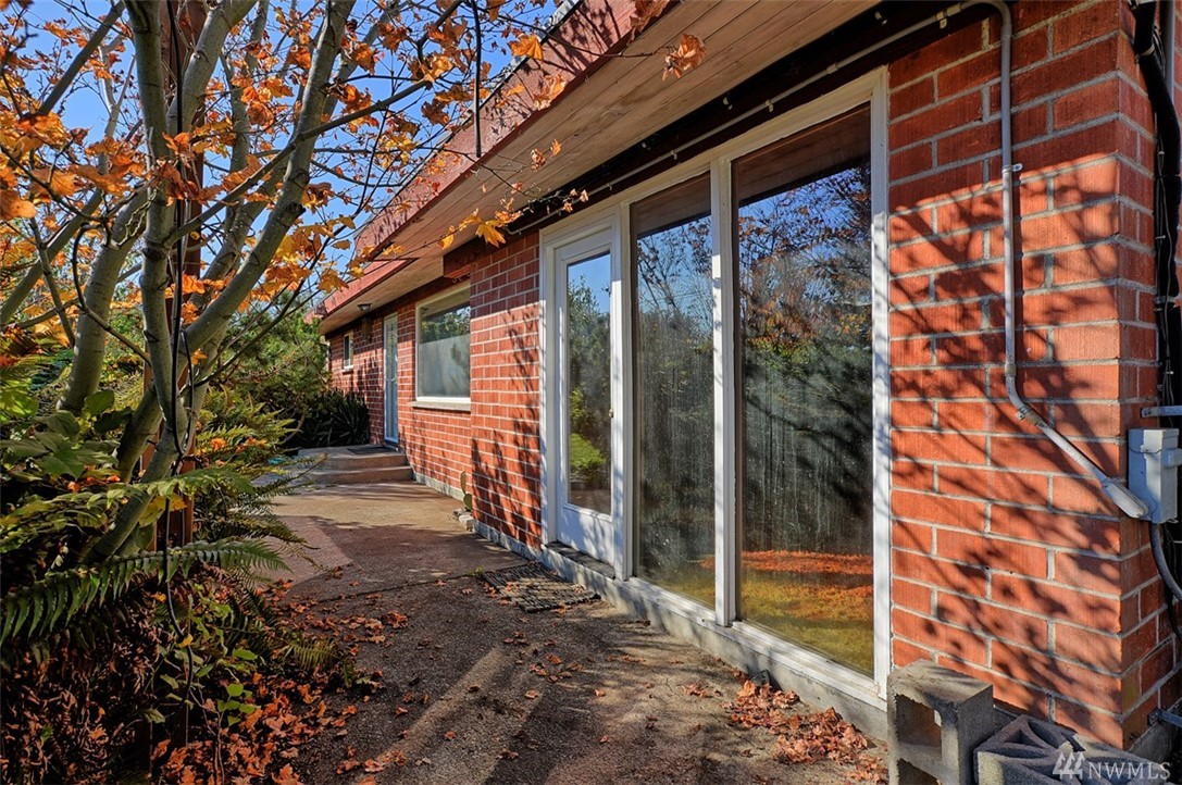 10010 Montana Road Everett, WA 98204 - Photo 14 of 17 Gallery Image 14