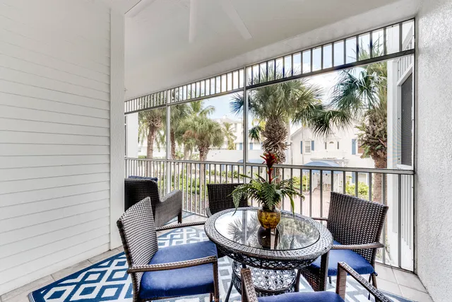 $550,000 | 160 Palm Street, Unit 210, Marco Island, FL 34145