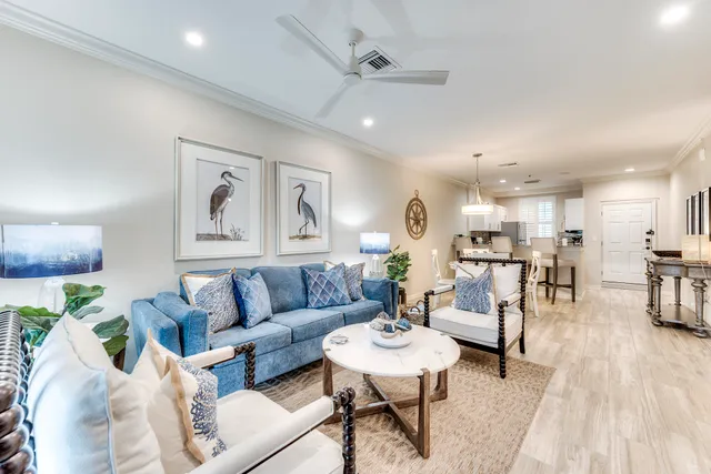 $550,000 | 160 Palm Street, Unit 210, Marco Island, FL 34145