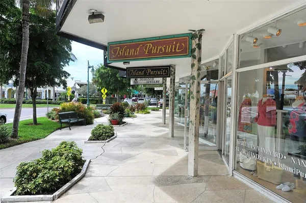 $3,500 | 1064 North Tamiami Trail, Unit 1627, Sarasota, FL 34236