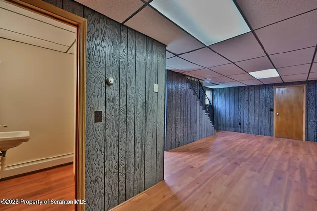 a view of a storage & utility room