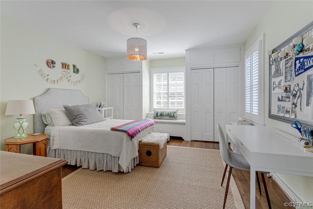 4 South Wilton Road Richmond, VA 23226 - Photo 27 of 49 a bedroom with a bed and a table in it