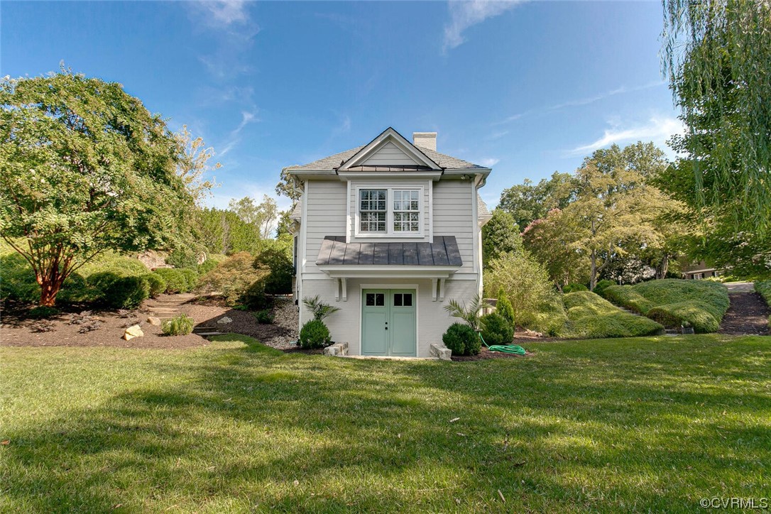 4 South Wilton Road Richmond, VA 23226 - Photo 42 of 49 a aerial view of a house
