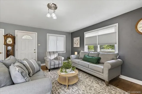 $629,900 | 961 Kendall Street, Lakewood, CO 80214