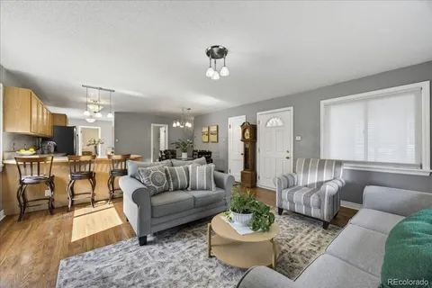 $629,900 | 961 Kendall Street, Lakewood, CO 80214