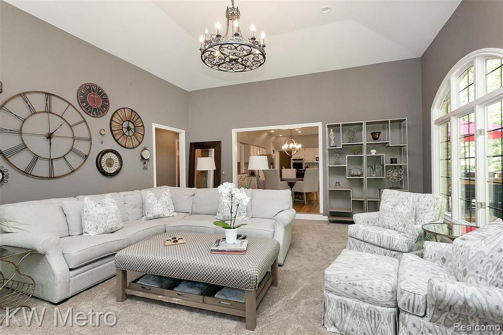 1611 Wakefield Court Rochester Hills, MI 48306 - Photo 9 of 59