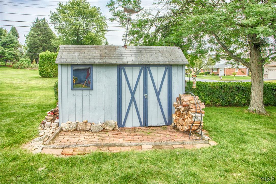 3204 Santee Road Bethlehem, PA 18020 - Photo 19 of 20 Gallery Image 19