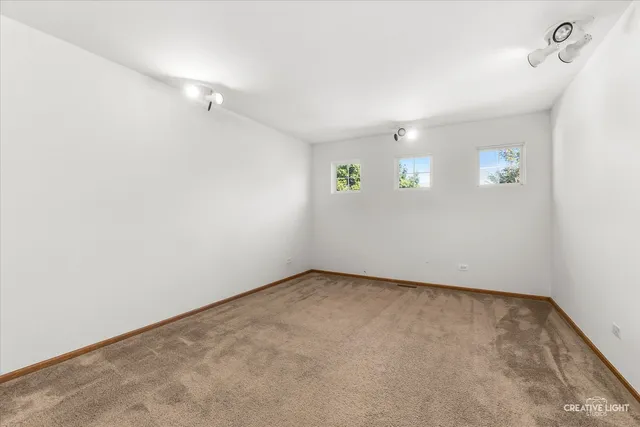 $264,900 | 109 Yarrow Court, Unit 109, Romeoville, IL 60446