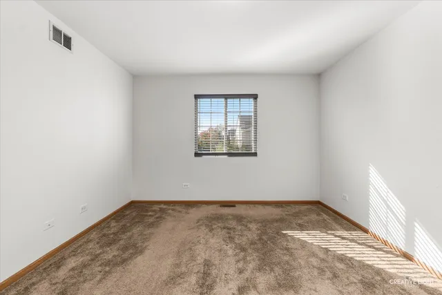 $264,900 | 109 Yarrow Court, Unit 109, Romeoville, IL 60446