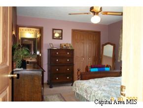 1464 Matson Road Jacksonville, IL 62650 - Photo 6 of 9