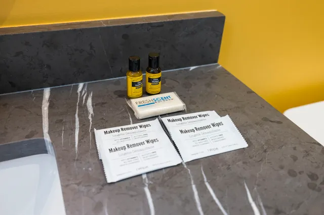 $1,500,000 | 1501 16th Avenue South, Unit 3, Nashville, TN 37212