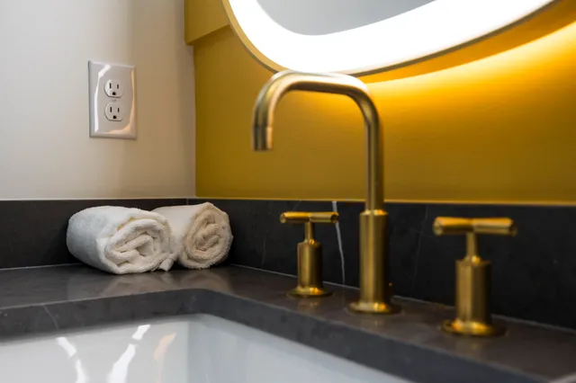 $1,500,000 | 1501 16th Avenue South, Unit 3, Nashville, TN 37212