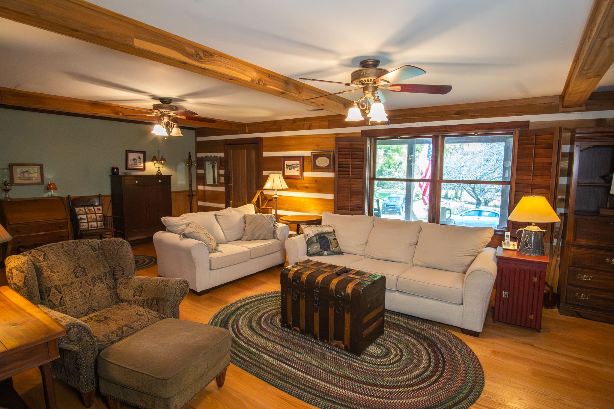 6861 Arno-Allisona Road College Grove, TN 37046 - Photo 14 of 68 a living room with furniture and a chandelier