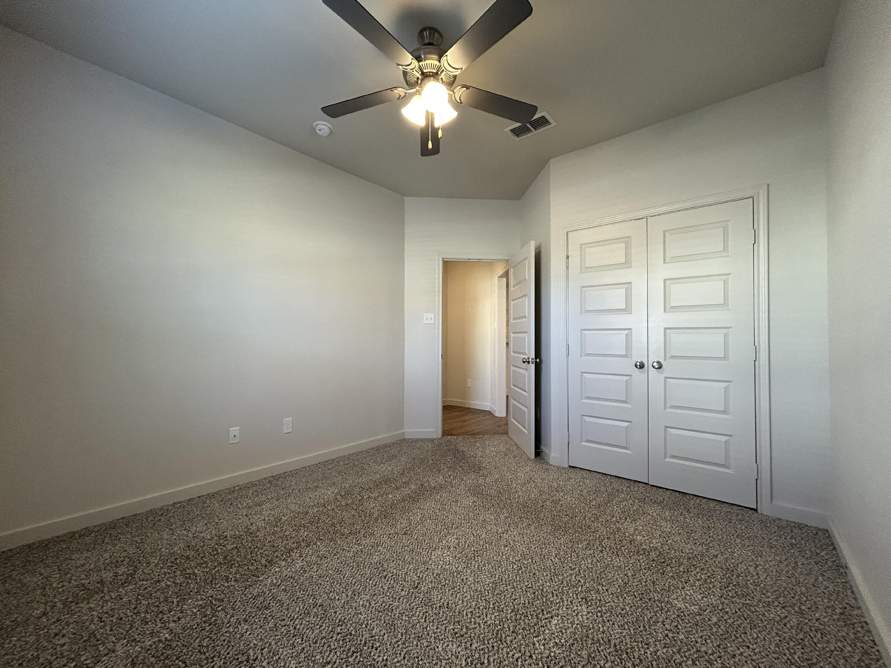 2607 135th Street Lubbock, TX 79423 - Photo 7 of 10 IMG_3480