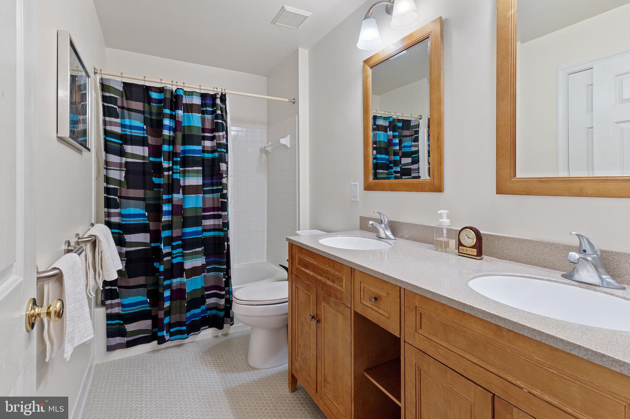 4 Masters Way Pennington, NJ 08534 - Photo 20 of 43 Gallery Image 20