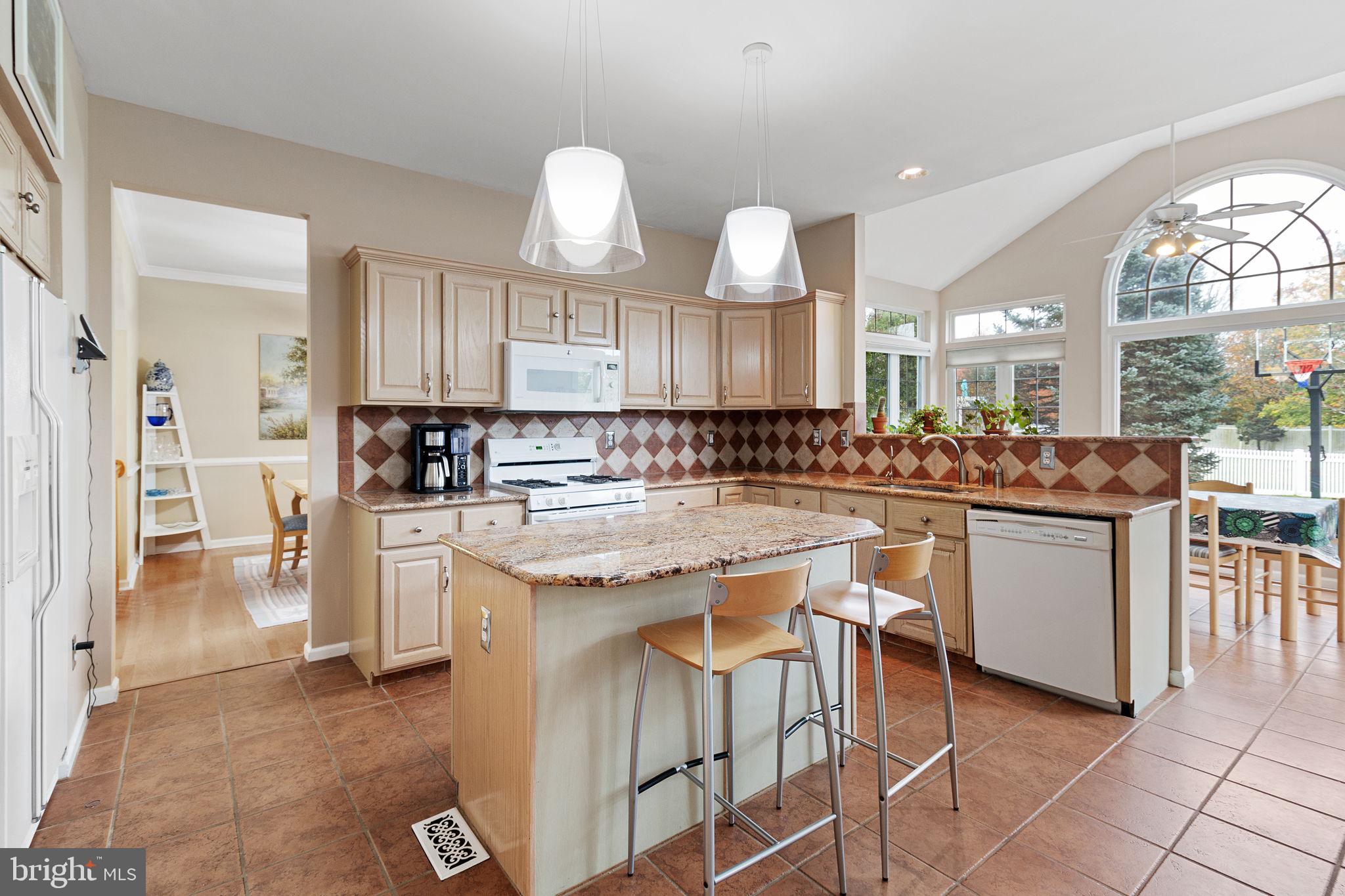 4 Masters Way Pennington, NJ 08534 - Photo 7 of 43 Gallery Image 7