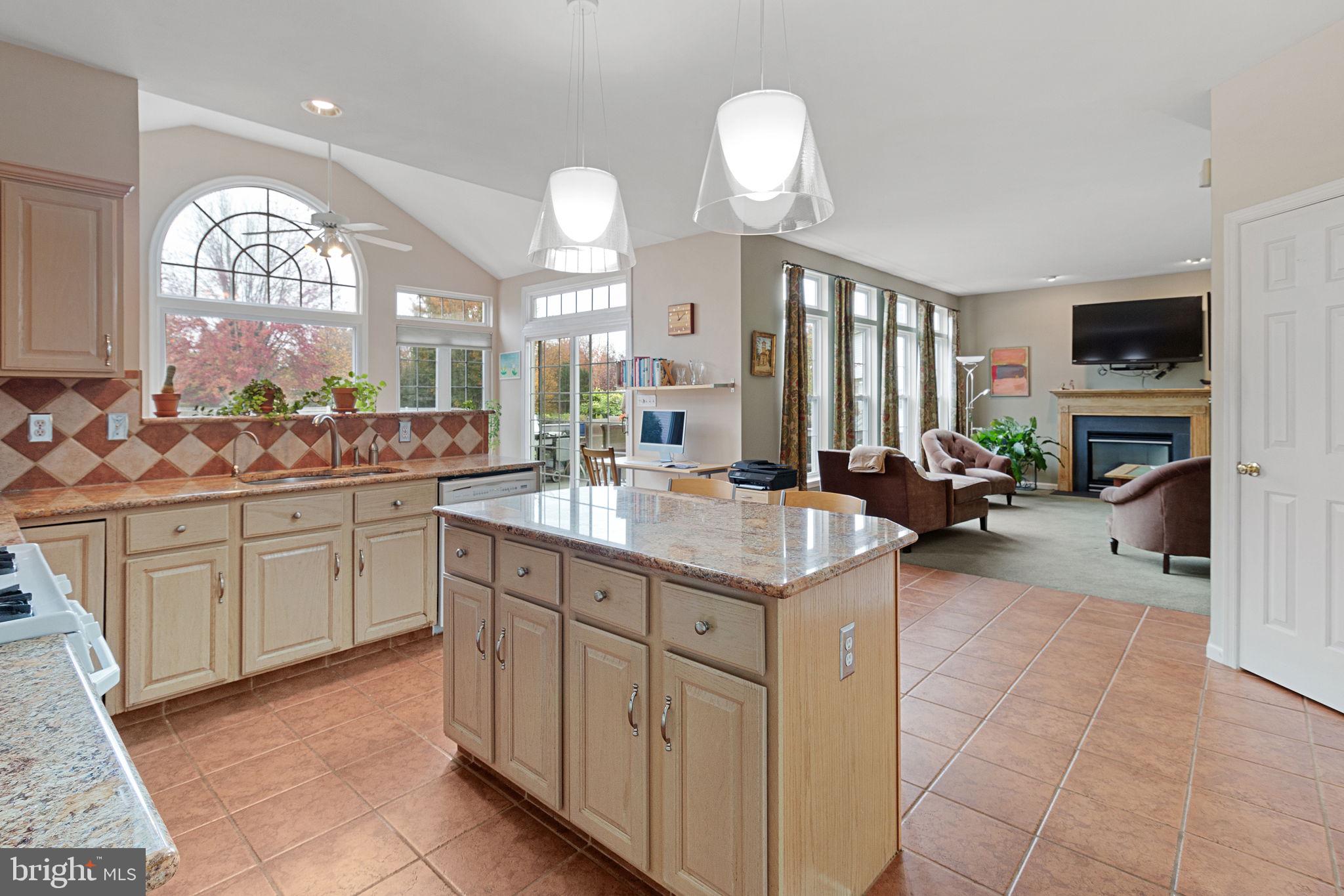 4 Masters Way Pennington, NJ 08534 - Photo 8 of 43 Gallery Image 8