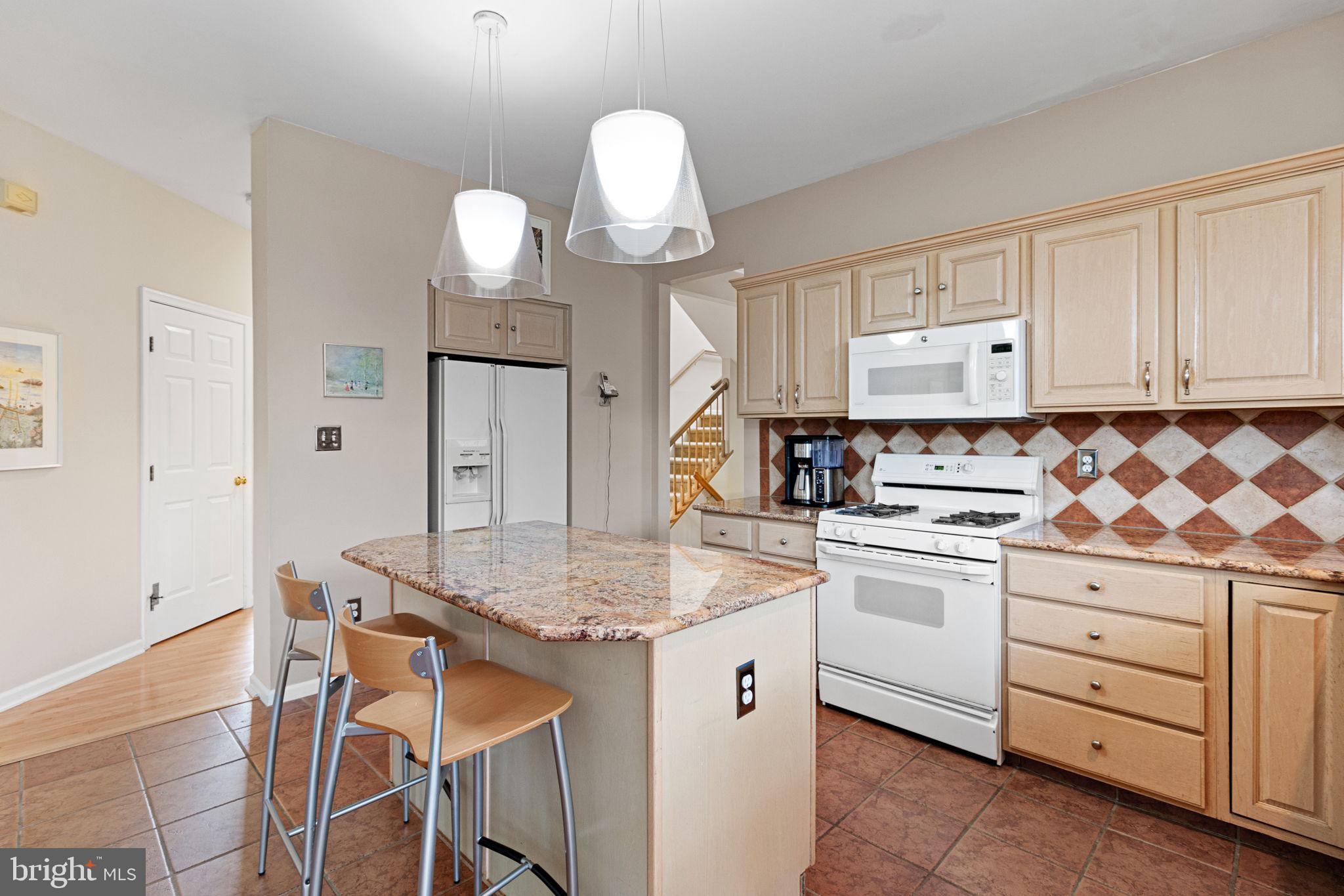 4 Masters Way Pennington, NJ 08534 - Photo 10 of 43 Gallery Image 10