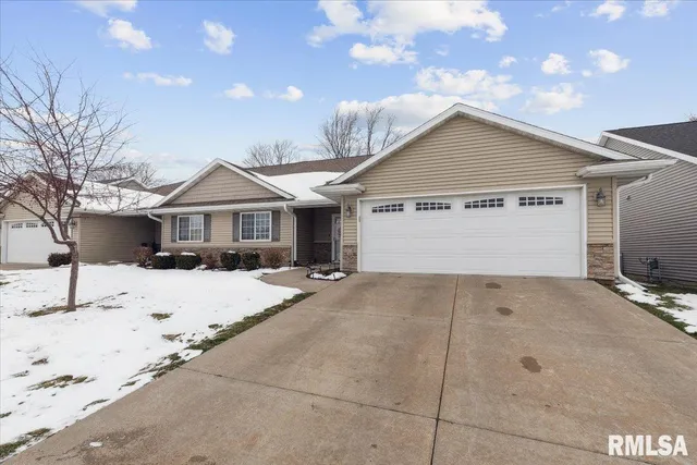$389,900 | 116 Pinehurst Drive, Eldridge, IA 52748