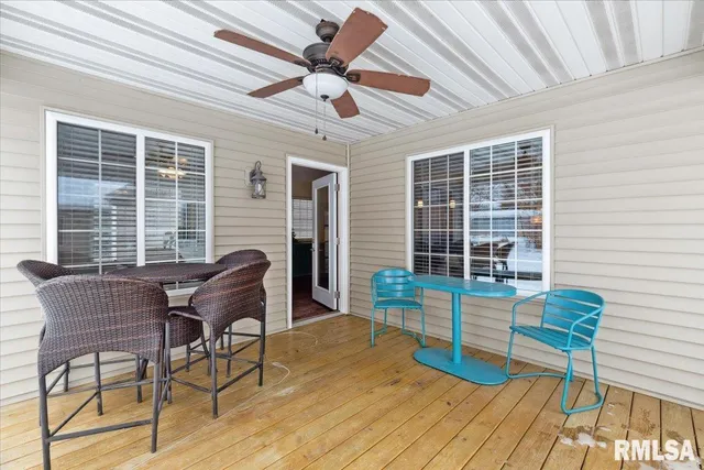 $389,900 | 116 Pinehurst Drive, Eldridge, IA 52748