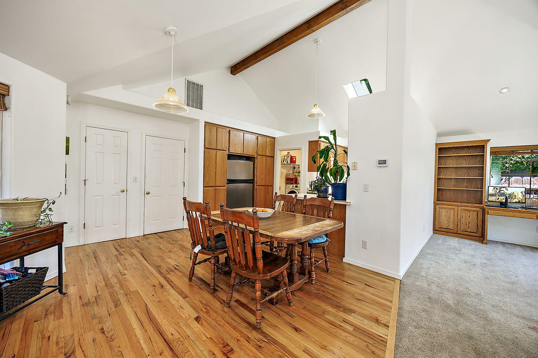 260 Arnos Road Talent, OR 97540 - Photo 4 of 37 ApxAS (23)